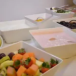 Otel Olimpia &
