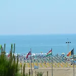 Otel Olimpia &