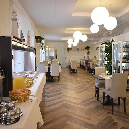 Olimpia & 3* Bibione