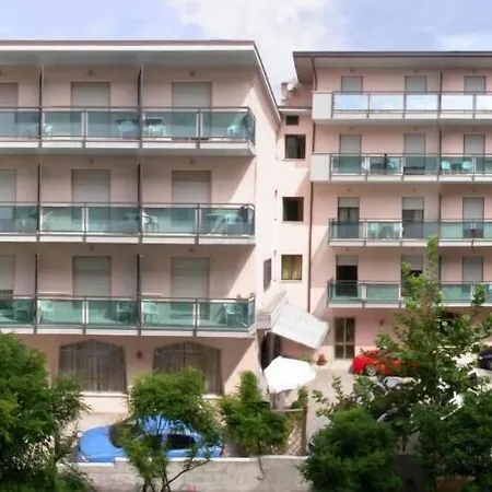 Szálloda Olimpia & 3*
